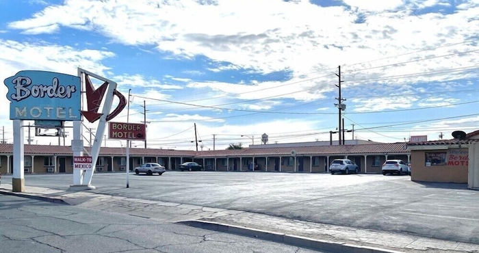 Others Border Motel