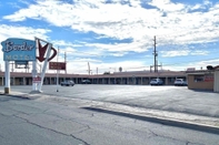 Others Border Motel