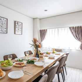 Primary image 1 Precious House Nipponbashi, NMB48劇場 ホテル