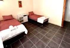 Lain-lain 4 Donkisot Pansiyon