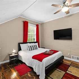 Primary image1亞特蘭大 Beltline Trail Cabbagetown 社區市中心 4 分鐘度假屋,Peachtree Center飯店