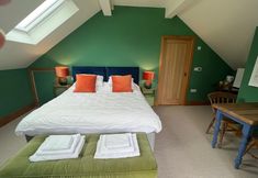 Others 4 Stunning 1-bed in Bruton Somerset, Stunning Views