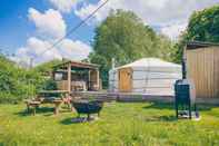 Others Glamp and Tipple