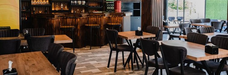 Others Orange Owl Hotel