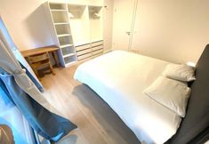 Lain-lain 7 2 Bedrooms Flat in Center with Parking