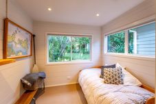 Others Oriwa Villa Oneroa near Mudbrick