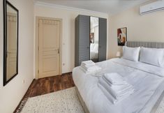 อื่นๆ 3 Gorgeous Central 1BR Apt near Galataport