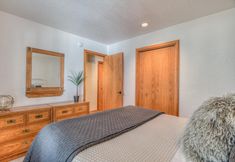 Others 6 Quartz Mountain - Unit 5