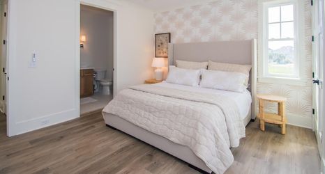 Others 2 515 Tarpon Blvd