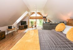 Others 5 Strawberry Fields Annex