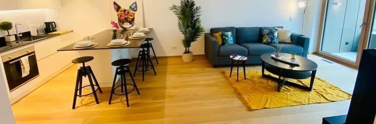 อื่นๆ Luxury Brand New Flat w. Terrace&Parking