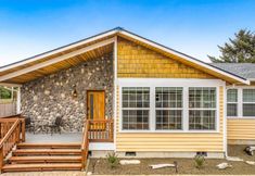 Others 6 Cobblestone Cottage in Ocean Shores