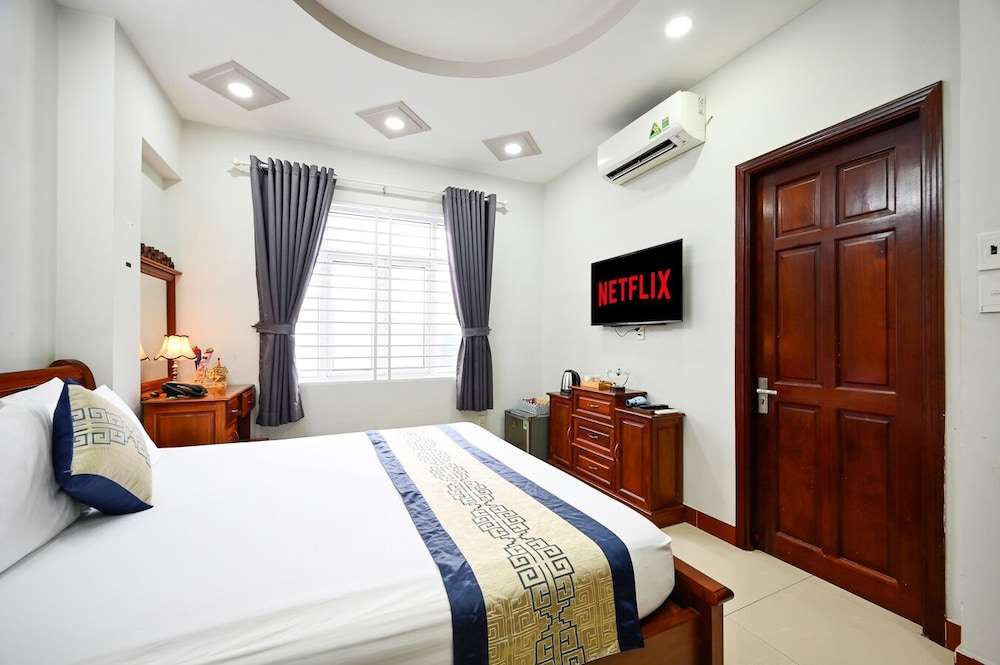 Sky Star Hotel - Khách sạn 4 sao ở Gò Vấp