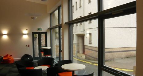 Lainnya 2 JOIVY Budget 4,5 and 6 bed private flats, in Historic Old Town - Adults Only