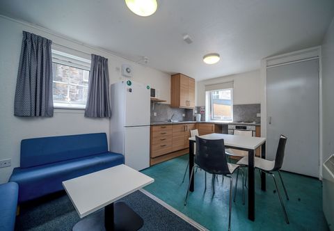 Lainnya JOIVY Budget 4,5 and 6 bed private flats, in Historic Old Town - Adults Only