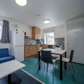 Primary image 1 JOIVY 预算4,5和6床私人公寓,在历史悠久的老城区 - 仅限成人, Edinburgh Butterfly & Insect World 酒店