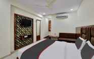 Others 3 Hotel Neelkamal