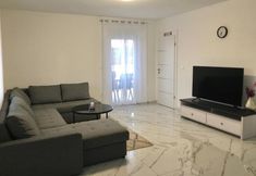 Others 7 Noel - With Private Pool - A2-prvi kat