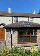 Primary image Charming Chepstow Home