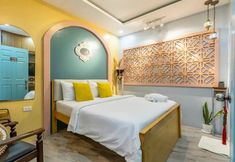 Others 7 Rain Airport BNB