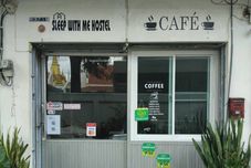 Lainnya Sleep at home hostel