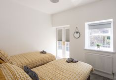 Others 3 Stabal Bach