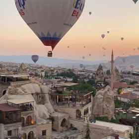 Primary image 1 Escape Cave Suites, โรงแรม & ที่พัก พิพิธภัณฑ์กลางแจ้งเกอเรเม