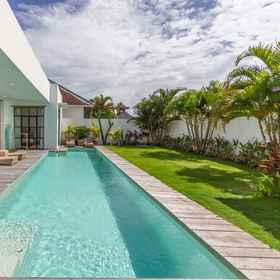 Primary image1峇里阿爾弗雷德馬傑別墅,Soori Dog Grooming飯店