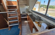 Khác 6 The Rose 37ft Lakeside Yacht inc Hot Tub