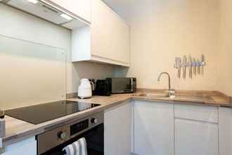 Others 4 Wellington Place 1 Bedroom Apartment N2