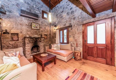 Lain-lain Chic Villa w Fireplace 3 min to Beach in Bodrum
