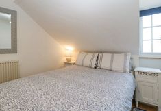 อื่นๆ 4 Oxford House