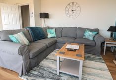 Others 6 Flat 3, Sandridge Court