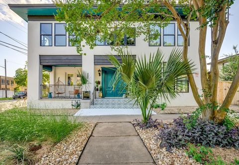 Others 7 Private Suites Sleeps 25 Walkable to DT!