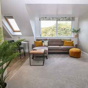 Primary image 1 Apartment 16, Pistyll Hotels