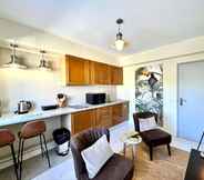 Others 3 Faro Airport Flat 6 by Homing