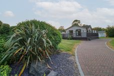 Others 27 Brocklehurst