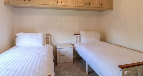 Others 2 27 Brocklehurst