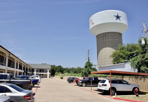 Others Executive Inn of Arlington, Near AT&T Stadium