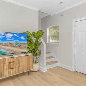 Room 1 708 Mitchell Dr in Myrtle Beach, Tanger Outlet Center Hotels