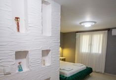 Others 7 Relish Villalari