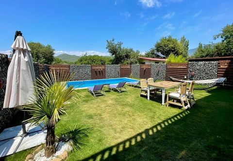 Lain-lain Relish Villalari