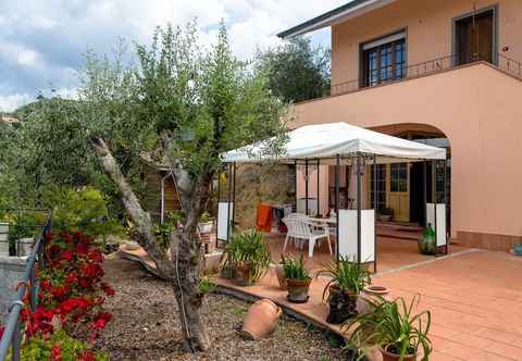 Others Room in the Hills With Garden and sea View