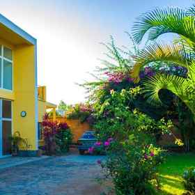 Primary image 1 Room in Villa - Comfortable and Welcoming Suite With Terrace Overlooking the Lake, Hotel Au Bois Vert Hotels