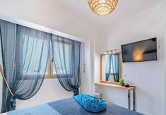 其他 4 Napoleon Navy Suite 1bd 1ba