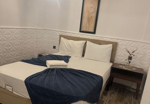 อื่นๆ Apelles Butik Otel