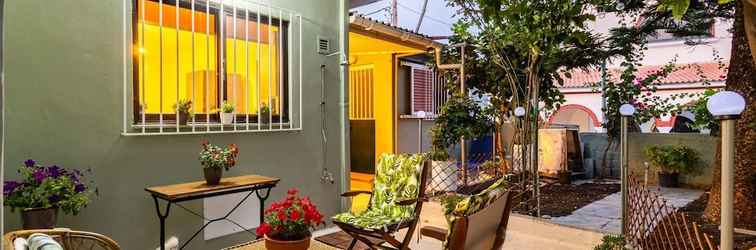 Khác Escape to Kalamata s Old City Your Urban Oasis