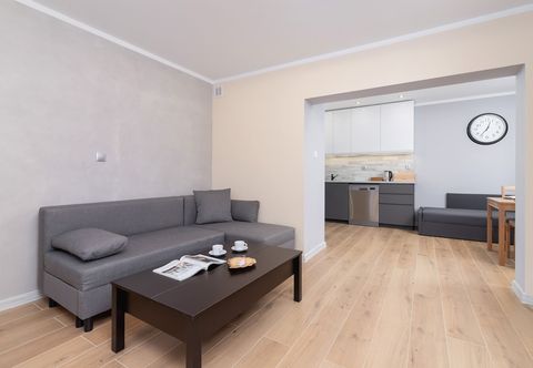 Others Apartment Gromadzka With A/C by Renters