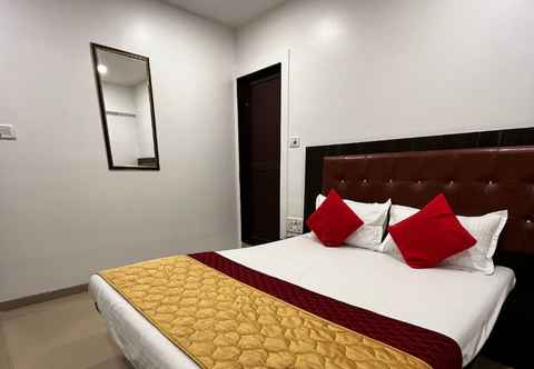 Others Hotel Borivali Executive