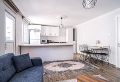 Others 4 Flat w Balcony 10 min to Uskudar Coast